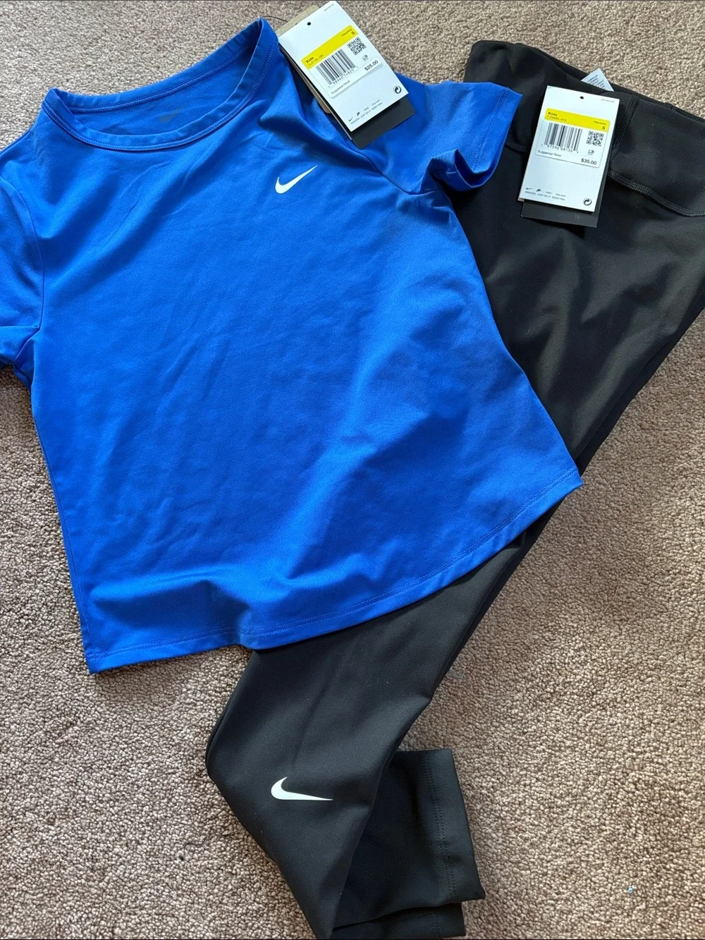 Nike Kids Girls lot set bundle 6 tshirts athletic shorts leggings size small NWT